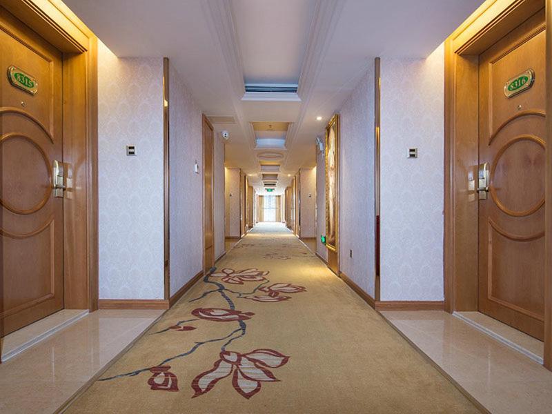 Vienna International Hotel Luogang Wanda Plaza Guangzhou Exterior photo